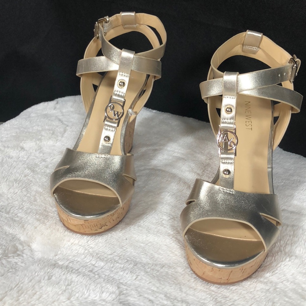 NEW = NINE WEST , Size 9 , wedge Sandals, - Picture 1 of 8